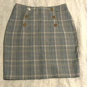 H&M BLACK AND TAN PLAID SKIRT
